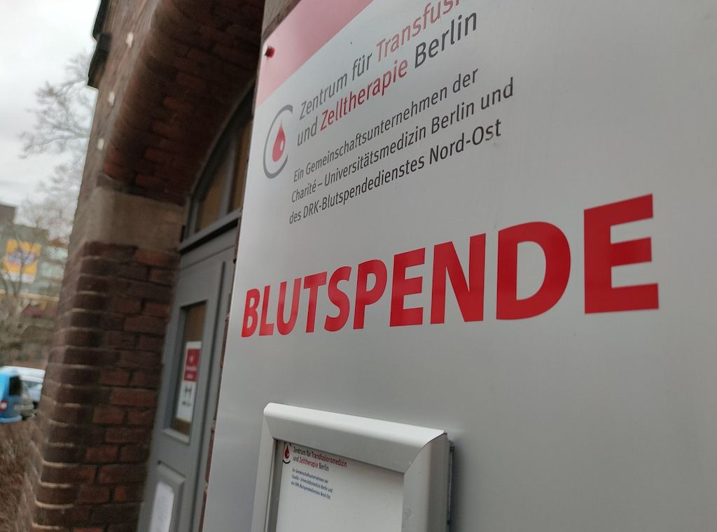 Gesundheitsministerin ruft junge Menschen zum Blutspenden auf