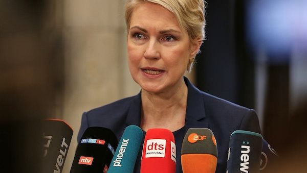 Schwesig fordert vom Bund finanziellen Ausgleich für Steuerausfälle