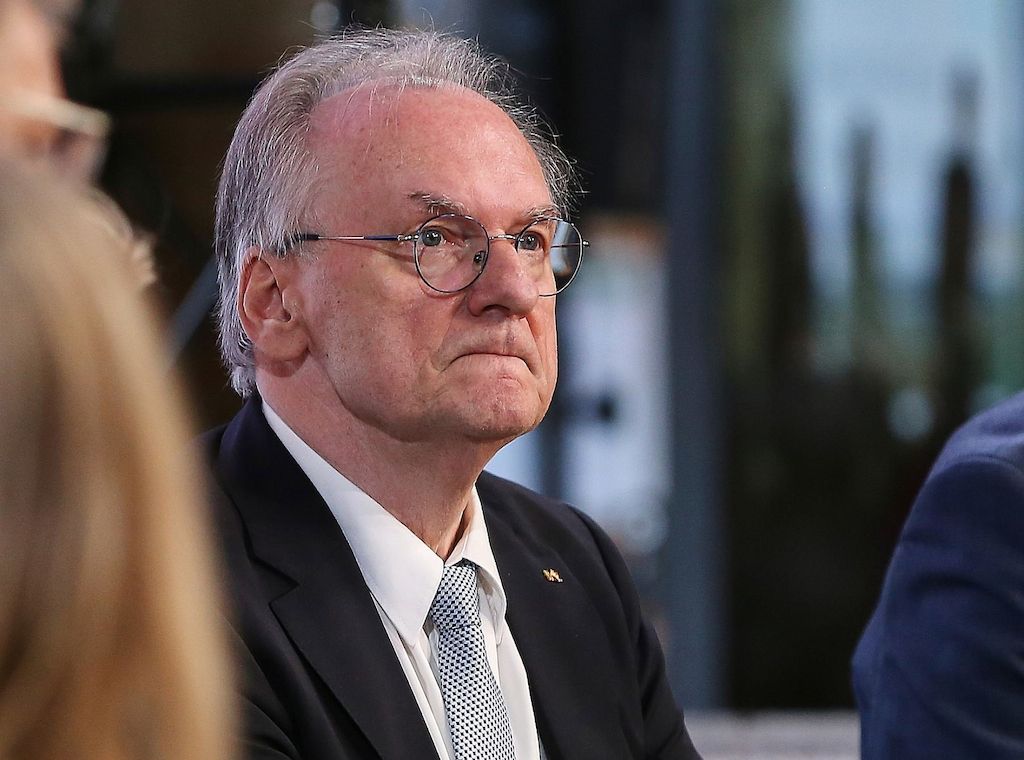 Haseloff will bei AfD-Wahlsieg aus Sachsen-Anhalt auswandern