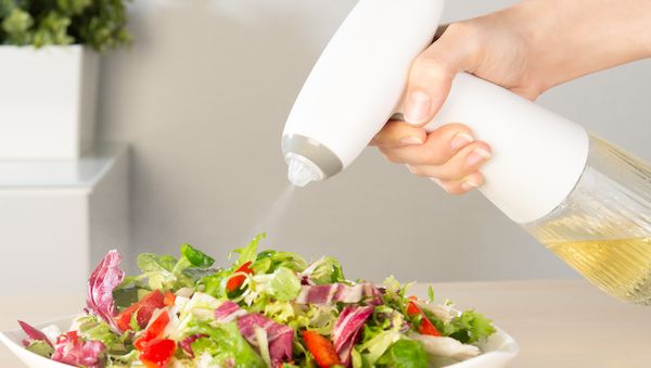 Elektrische Sprühflasche: Feiner Sprühnebel auf Knopfdruck – nachhaltig & präzise dosiert