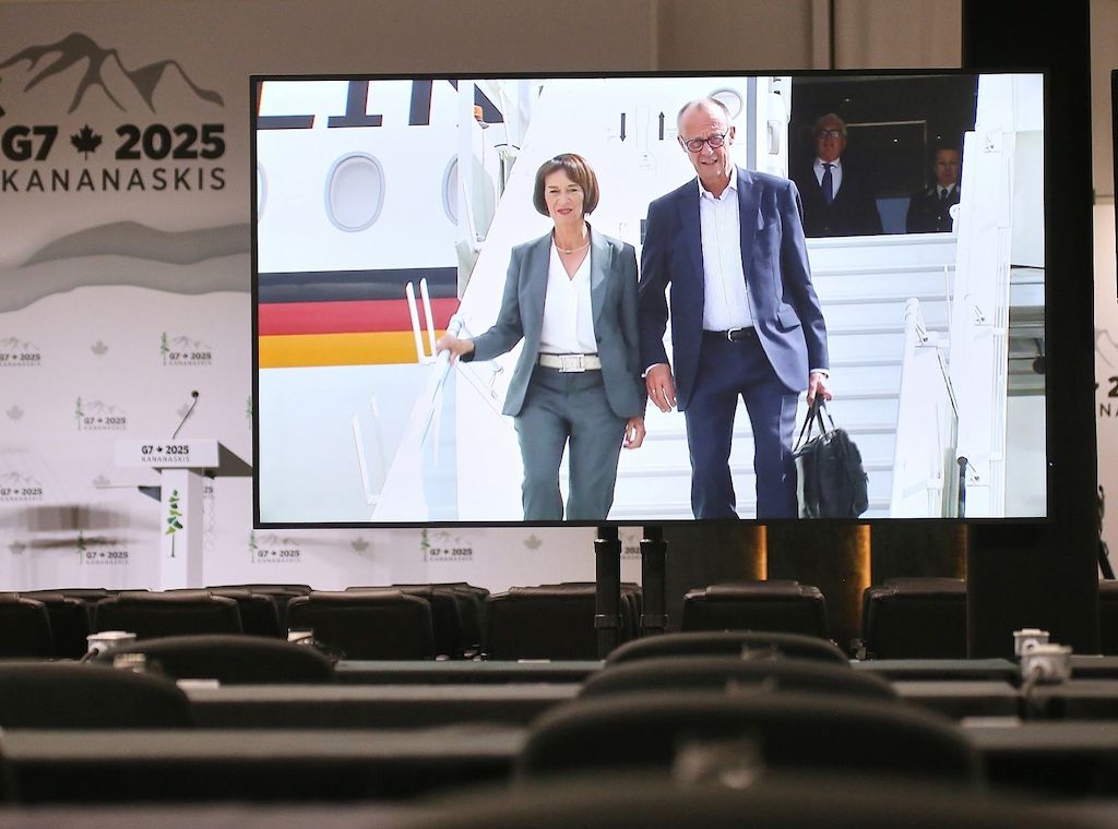 Forsa: Hälfte mit Merz` Auslandsauftritten zufrieden