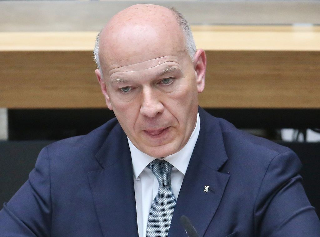 Berlins Regierender unterstützt Dobrindts Zurückweisungen