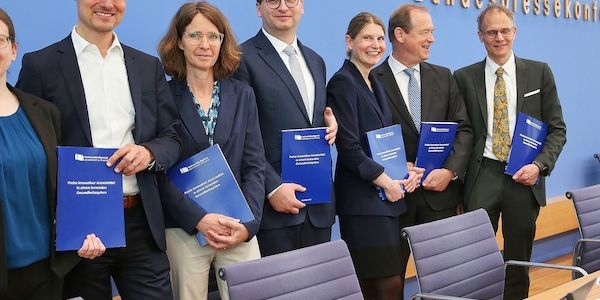 Sachverständigenrat fürchtet Überlastung des Gesundheitssystems