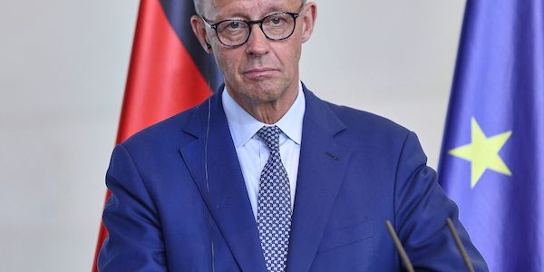Spanischer König und Merz sprechen bei Karlspreisverleihung