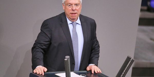 Union drängt auf schärfere Sanktionen gegen russischen Ölverkäufe