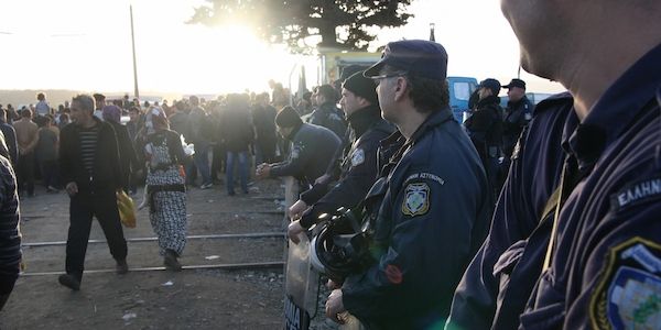 Innenministerium will mehr Flüchtlinge nach Griechenland abschieben