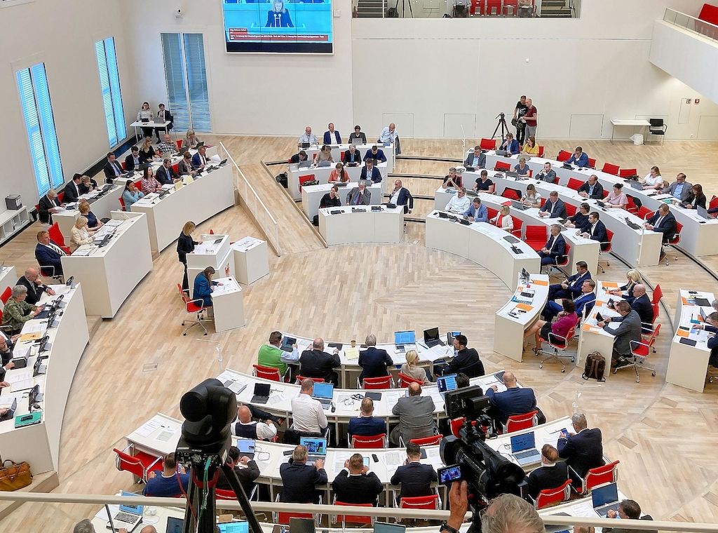 Brandenburger Landtag beschließt Doppelhaushalt
