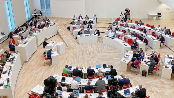 Brandenburger Landtag beschließt Doppelhaushalt