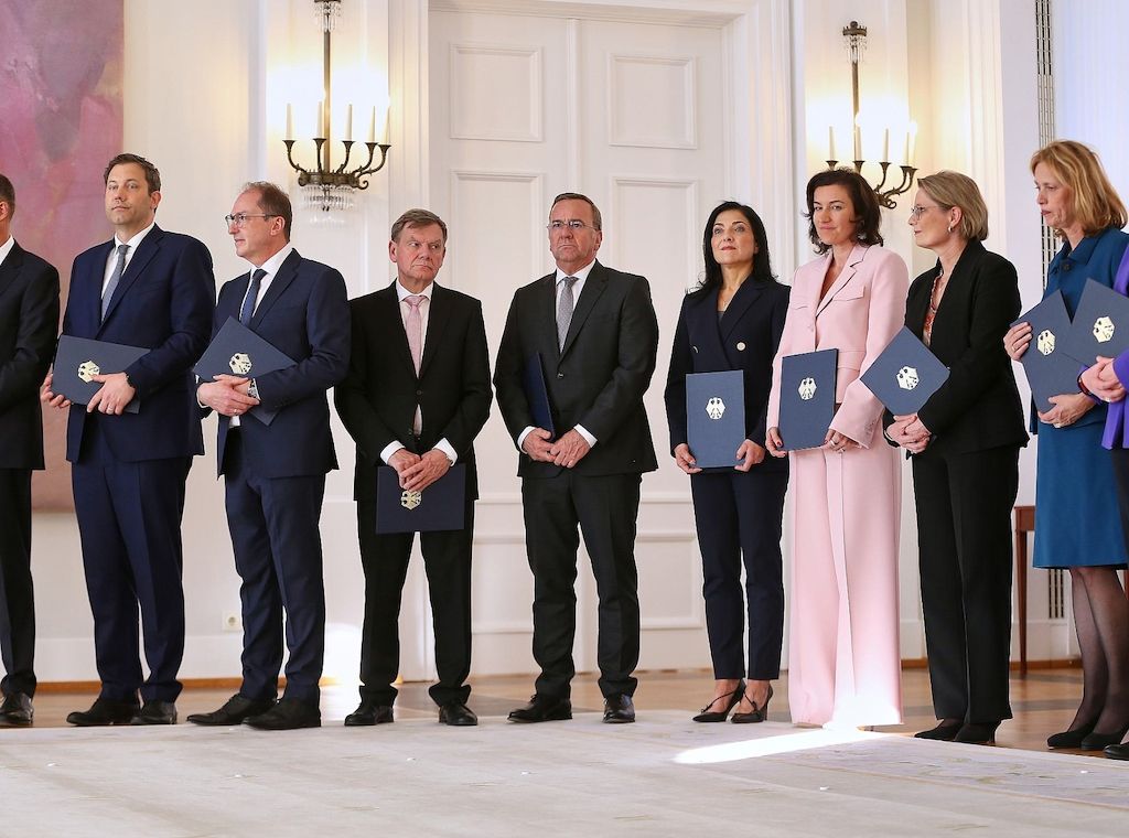 Holznagel kritisiert Stellenaufbau der Bundesregierung