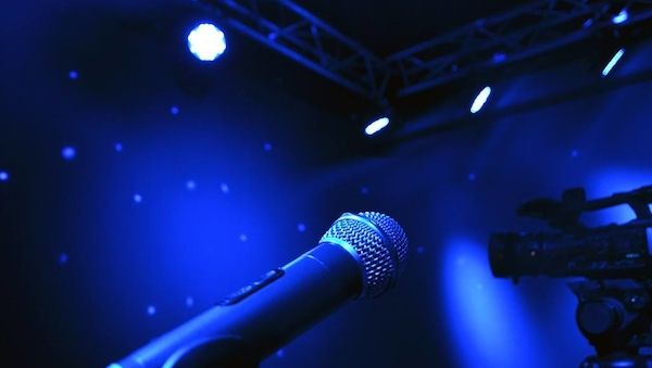 Staatssekretär übergibt 50.000 Euro an Choriner Musiksommer
