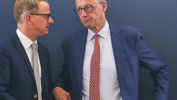 Forsa: AfD und Linke stärker - Mehrheit mit Merz weiter unzufrieden