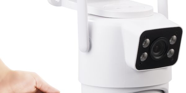 WLAN-Outdoor-Kamera mit 4K, Farb-Nachtsicht & App-Steuerung