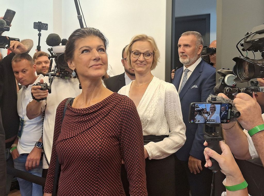Thüringer BSW-Chefin sieht Wagenknecht weiter als "wichtigen Kopf"