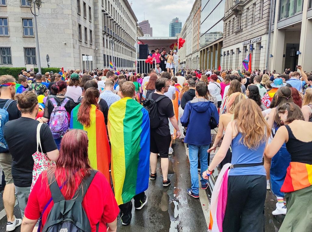 Übergriffe auf CSD-Veranstaltungen - Länder schlagen Alarm