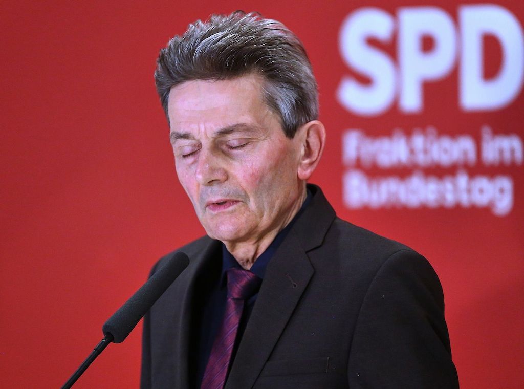 Mützenich leidet unter Kritik aus eigener Partei