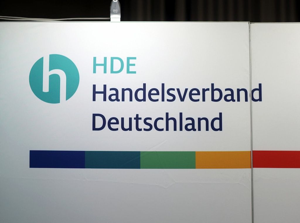 HDE warnt vor "erheblichen Jobverlusten" bei 15 Euro Mindestlohn