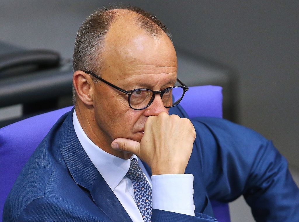 Merz steht zu "Drecksarbeit"-Äußerung und warnt vor "Kriegsangst"