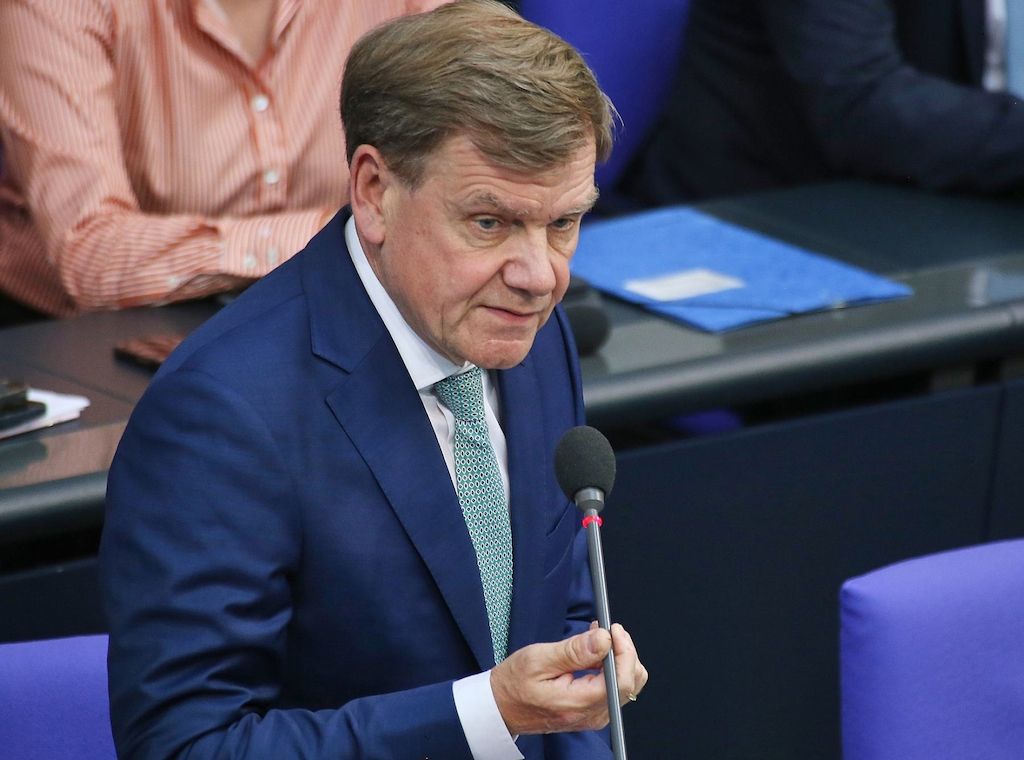 Wadephul: "Russland bedroht direkt unser Leben in Deutschland"
