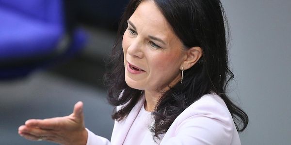 Baerbock verlässt Bundestag - Lübcke übernimmt Mandat für Brandenburg