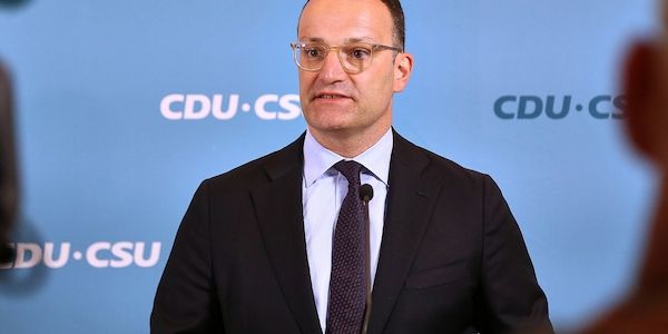 AfD unterstützt Spahns Atomwaffen-Vorstoß