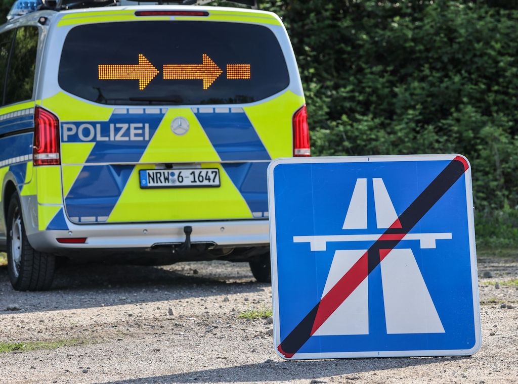 Olivenöl auf A2: Fahrtrichtung Berlin bleibt gesperrt