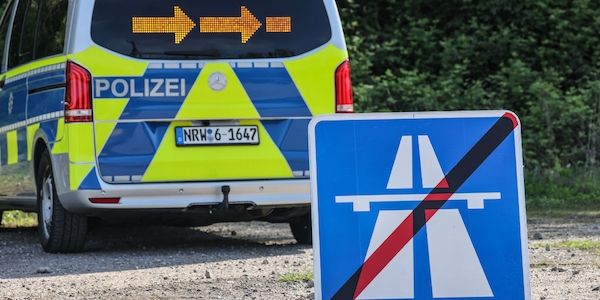 Olivenöl auf A2: Fahrtrichtung Berlin bleibt gesperrt