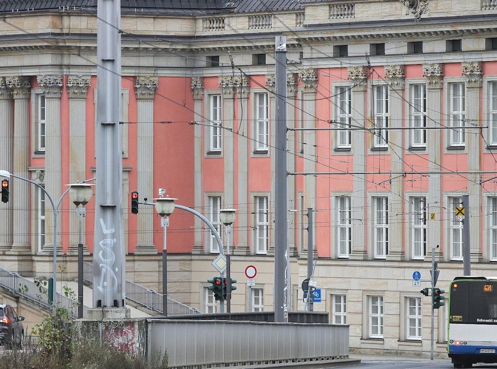 Über 6.600 Schüler besuchen Brandenburger Landtag im ersten Halbjahr