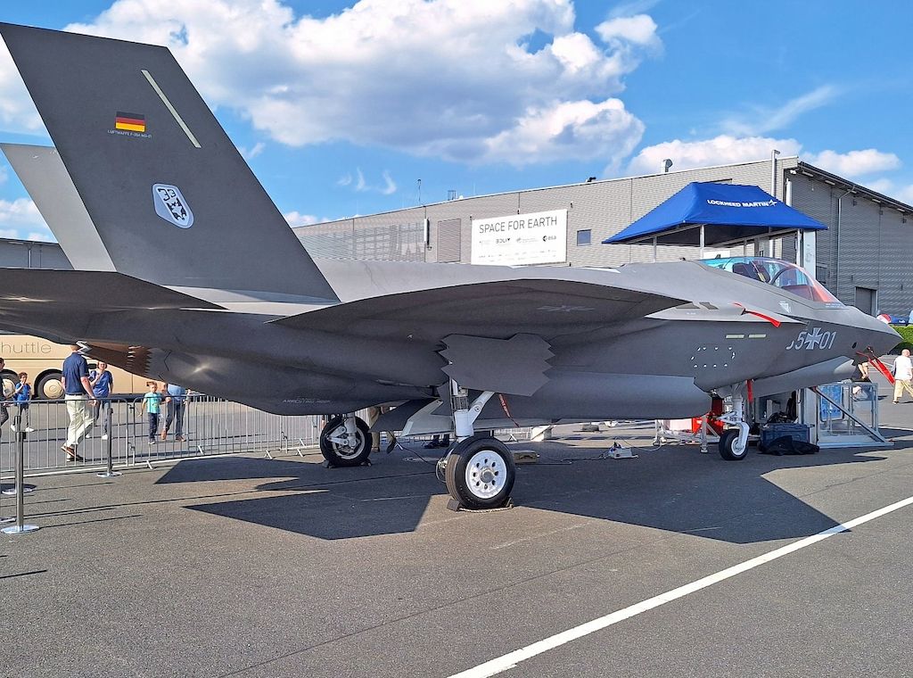 Nato-Flugplatz Büchel soll zwei Milliarden Euro kosten