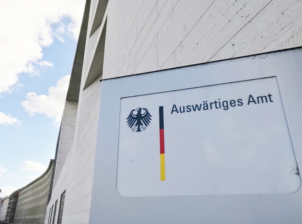 Auswärtiges Amt geht gegen Medienplattform "Red" vor