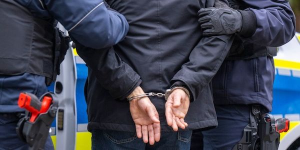 Tod nach Sturz in den Teltowkanal: Polizei nimmt 58-Jährigen fest