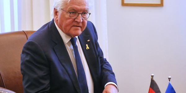 Steinmeier begrüßt Wehrpflicht-Debatte