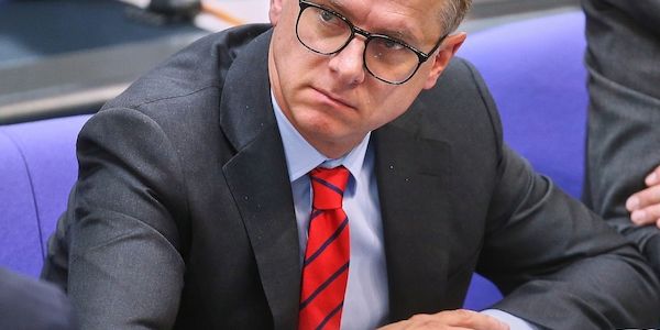 CDU-Generalsekretär will nicht als Politiker in Rente gehen