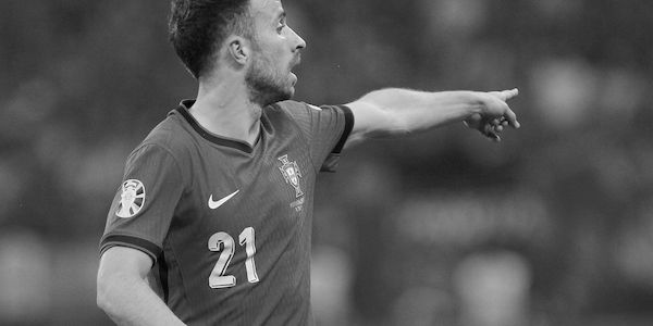 Liverpool-Spieler Diogo Jota bei Autounfall gestorben