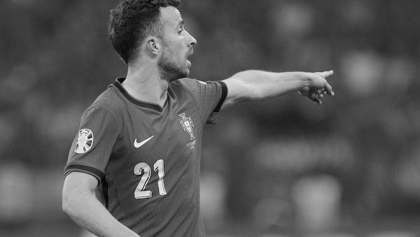 Liverpool-Spieler Diogo Jota bei Autounfall gestorben