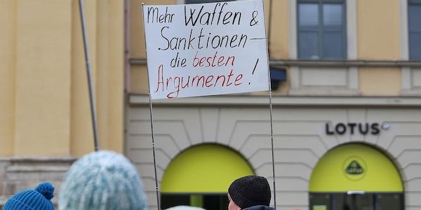 Außenpolitiker erwarten von Wadephul Werben um Ukraine-Unterstützung