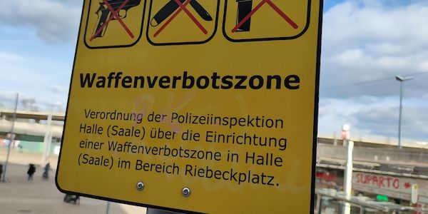 Innenpolitiker und GdP für bundesweites Messerverbot