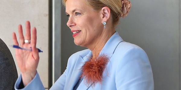 Bundestagspräsidentin reist zu Antrittsbesuch nach Paris