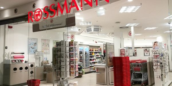 Rossmann-Chef fordert höhere Steuern auf hohe Gewinne