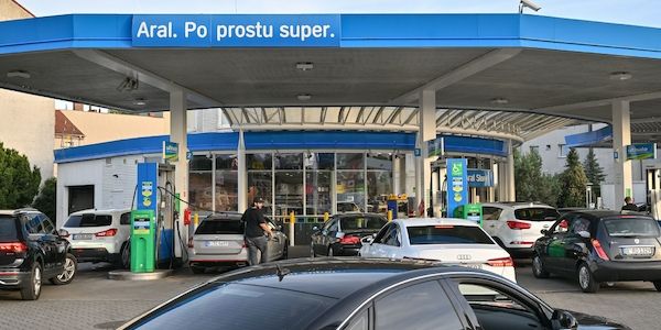 Pfingstferien: Wo es sich lohnt zu tanken