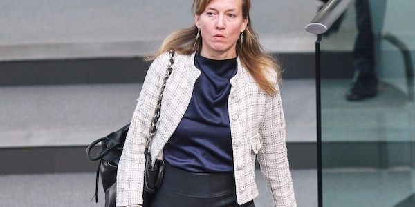 Möller: Istanbul-Gespräche "kleiner Schritt in richtige Richtung"