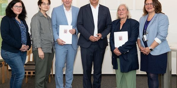 Hessen unterstützt Abschiebebeobachtung am Frankfurter Flughafen