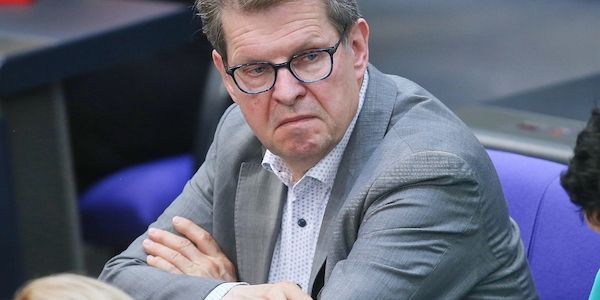 Stegner fordert Debatte über Friedenspolitik auf SPD-Parteitag