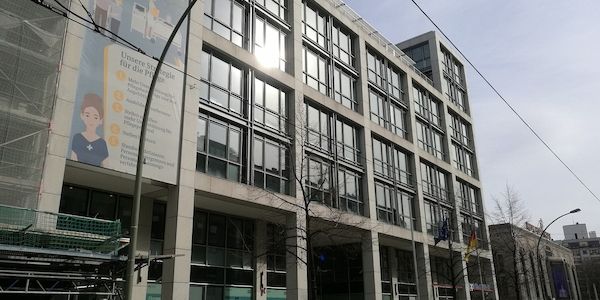 Maskenaffäre weitet sich durch Geheimbericht aus