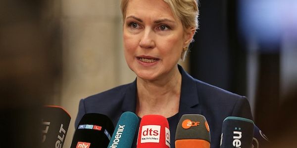 Schwesig fordert vom Bund finanziellen Ausgleich für Steuerausfälle