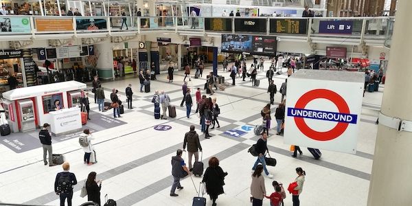 Inflationsrate in Großbritannien sinkt leicht auf 3,4 Prozent