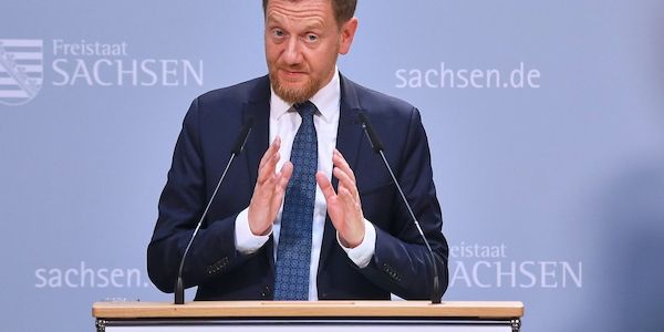 Kretschmer will Strompreisdeckel für alle Unternehmen