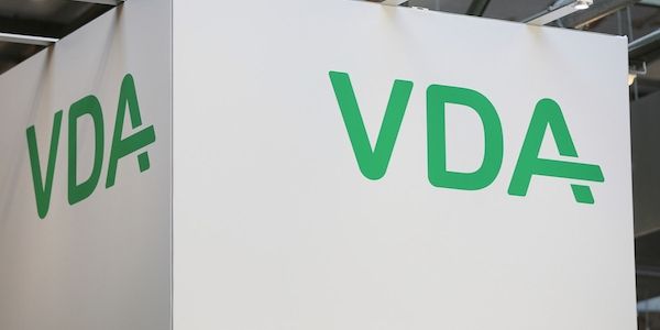 Autoindustrie bietet Hilfe bei Aufrüstung an