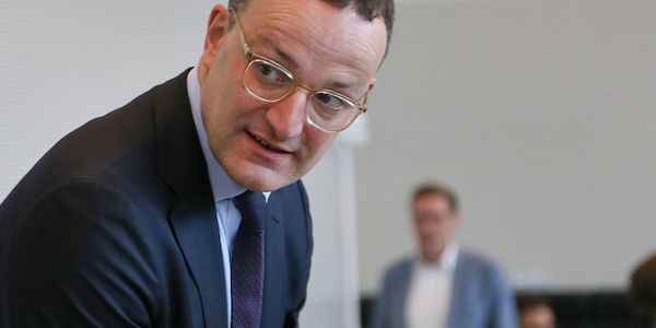 Grüne werfen Spahn und Warken mangelnden Willen zur Aufklärung vor