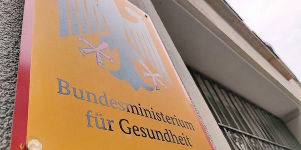 Gesundheitsministerium hält Masken-Bericht für fehlerhaft