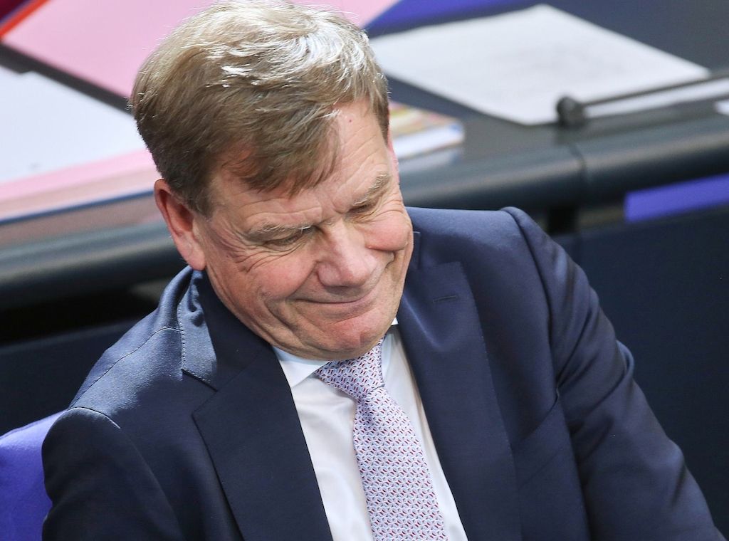 Stegner verteidigt Wadephul gegen Unions-Kritik